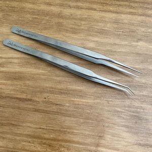 Dela Antoinette Isolation and Application Tweezers